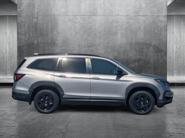 used 2022 Honda Pilot car, priced at $34,995