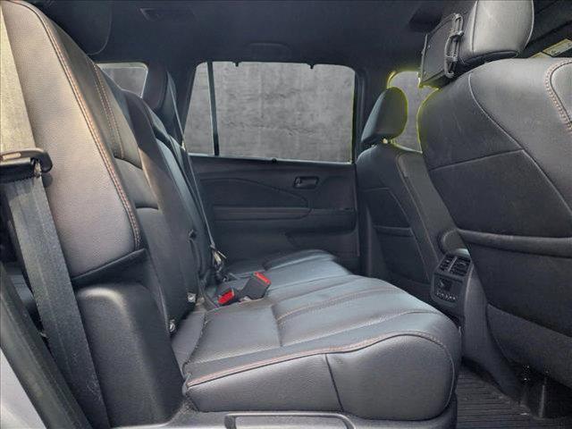 used 2022 Honda Pilot car, priced at $34,995