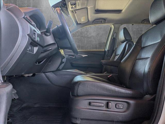 used 2022 Honda Pilot car, priced at $25,551
