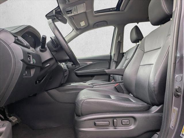 used 2022 Honda Pilot car, priced at $32,991