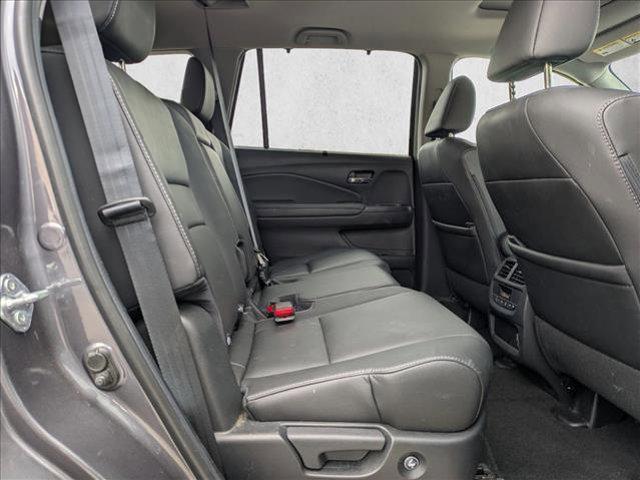 used 2022 Honda Pilot car, priced at $32,991