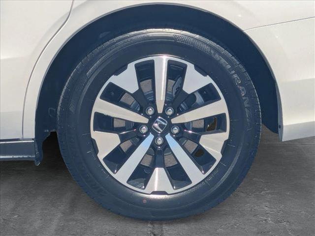 new 2025 Honda Odyssey car, priced at $44,125
