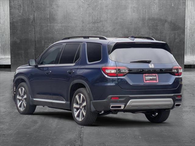 used 2025 Honda Pilot car, priced at $48,995