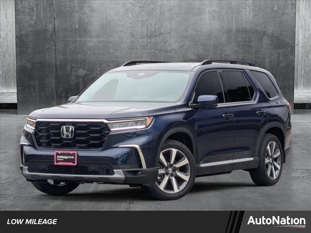 used 2025 Honda Pilot car, priced at $48,995