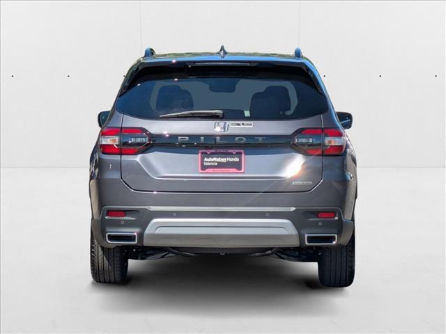 new 2025 Honda Pilot car, priced at $50,849