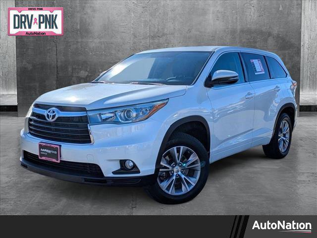 used 2015 Toyota Highlander car, priced at $17,995