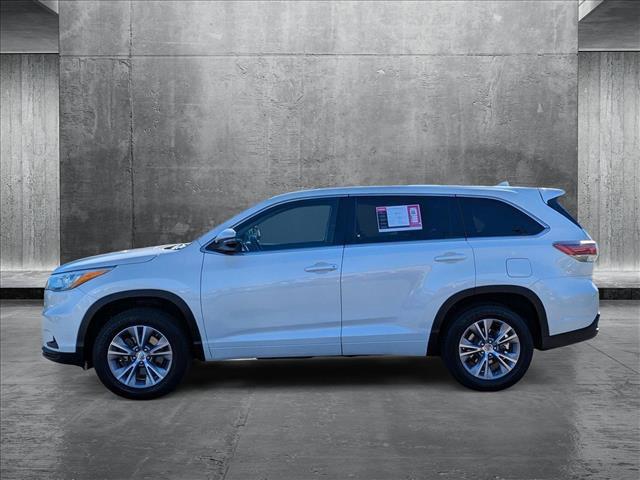 used 2015 Toyota Highlander car, priced at $17,995