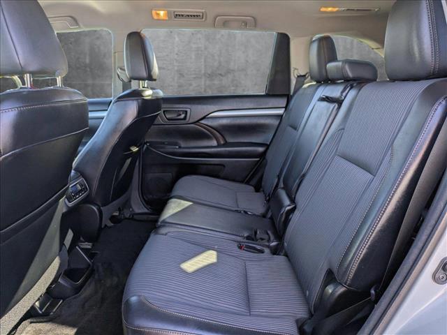 used 2015 Toyota Highlander car, priced at $17,995