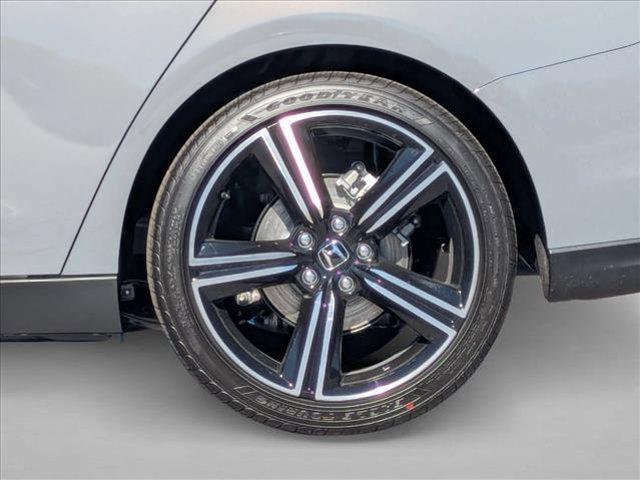 new 2025 Honda Accord Hybrid car, priced at $35,804