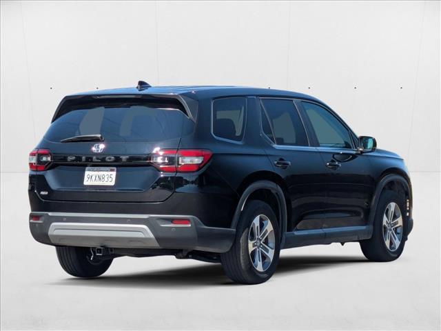 used 2024 Honda Pilot car, priced at $33,362