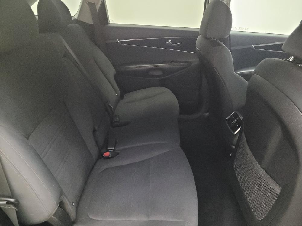 used 2020 Kia Sorento car, priced at $18,795