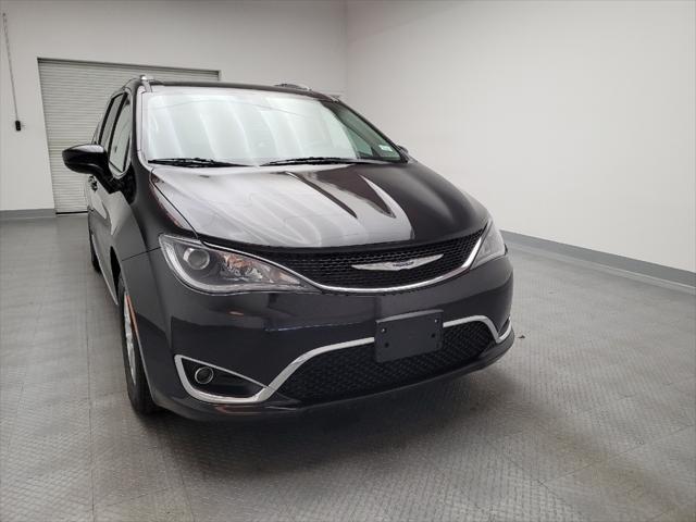 used 2020 Chrysler Pacifica car, priced at $18,395