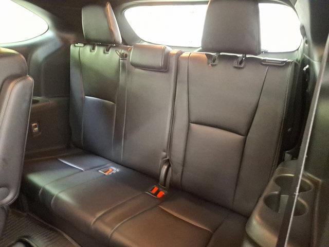 used 2021 Toyota Highlander car, priced at $35,400