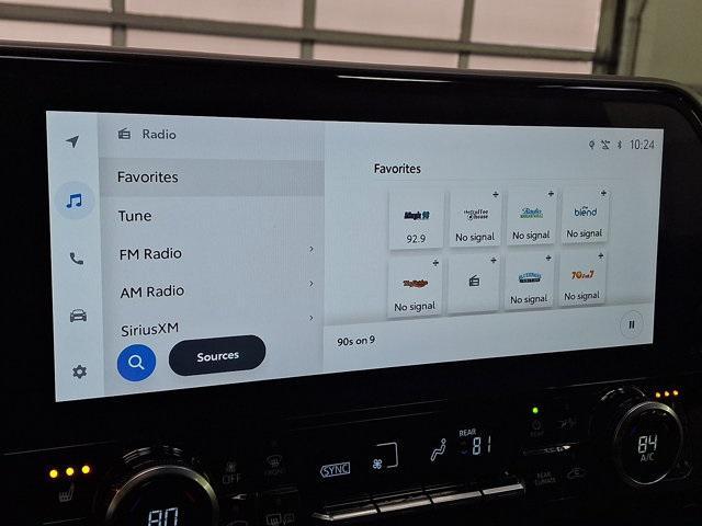 used 2023 Toyota Highlander car, priced at $33,800