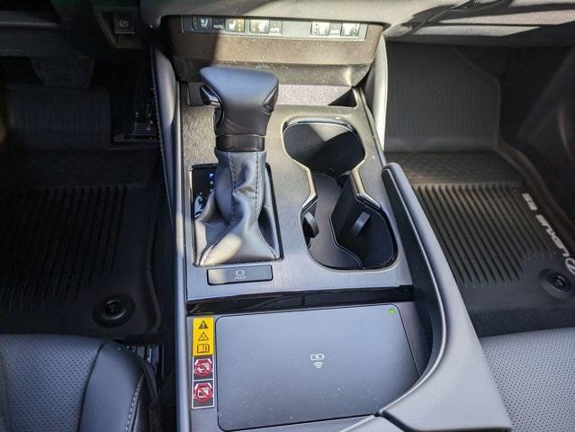 new 2025 Lexus ES 350 car, priced at $50,494
