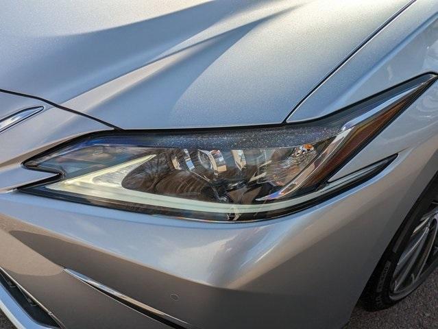 new 2025 Lexus ES 350 car, priced at $50,494