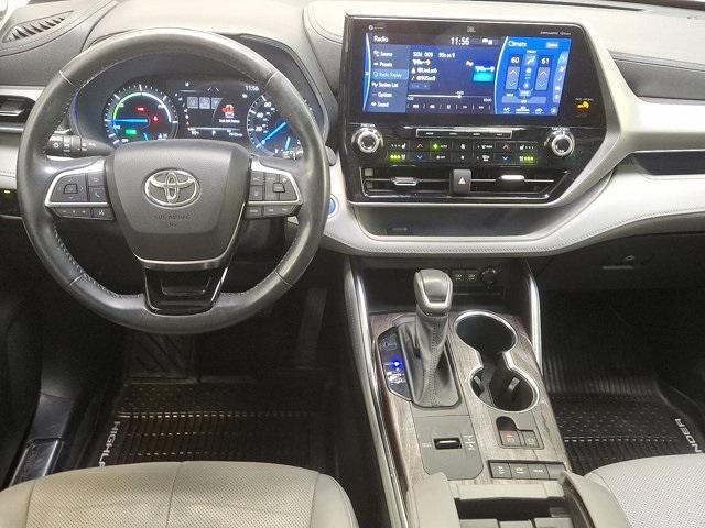 used 2021 Toyota Highlander Hybrid car, priced at $36,600