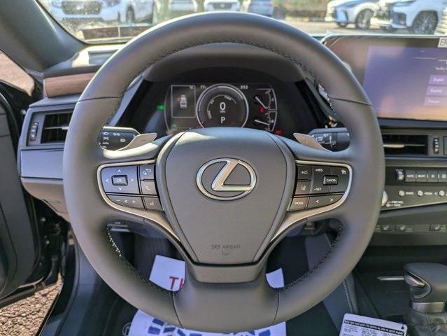 new 2025 Lexus ES 300h car, priced at $49,610