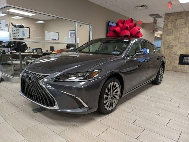 new 2025 Lexus ES 350 car, priced at $56,609