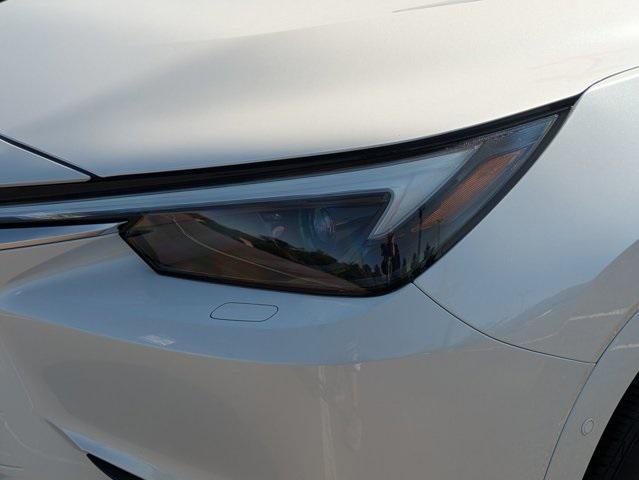 new 2025 Lexus TX 500h car, priced at $71,107