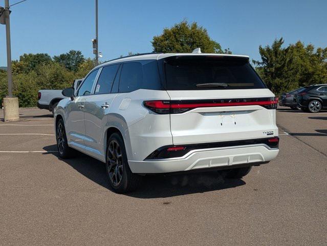 new 2025 Lexus TX 500h car, priced at $71,107