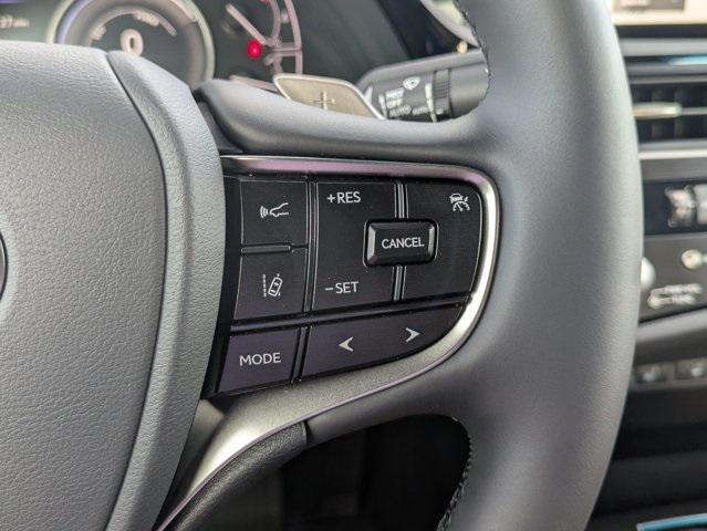 new 2025 Lexus ES 300h car, priced at $48,763