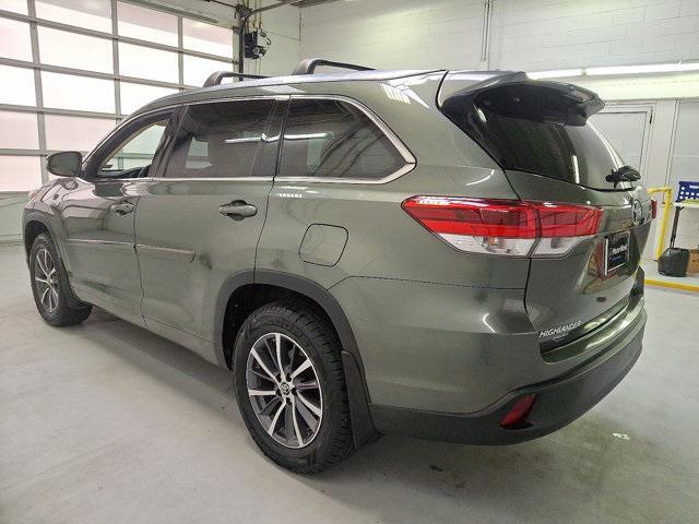 used 2018 Toyota Highlander car, priced at $25,900
