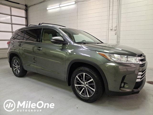 used 2018 Toyota Highlander car, priced at $25,900