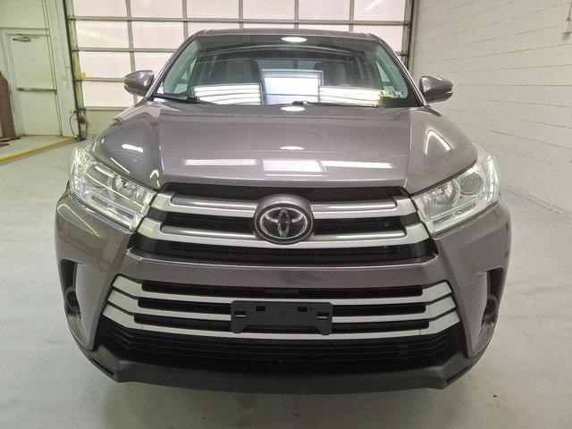 used 2019 Toyota Highlander car, priced at $22,400