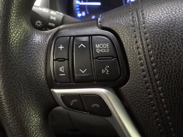 used 2019 Toyota Highlander car, priced at $22,400