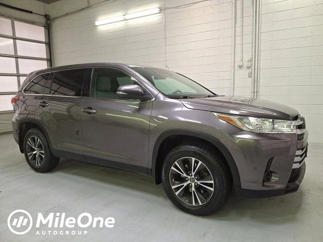 used 2019 Toyota Highlander car, priced at $22,400