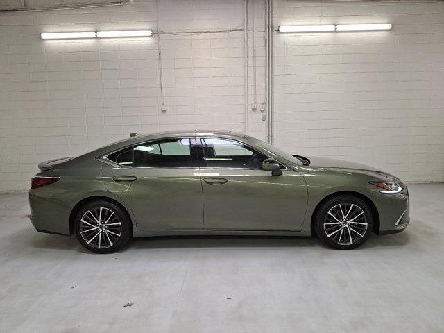 used 2023 Lexus ES 350 car, priced at $38,000