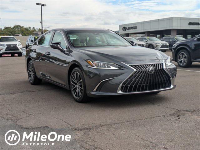 new 2025 Lexus ES 350 car, priced at $46,107