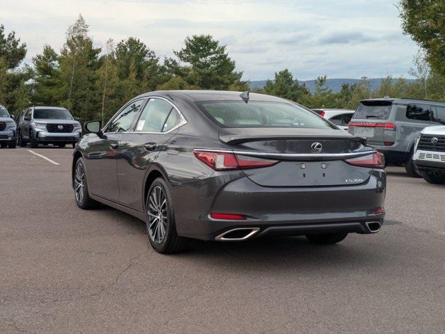 new 2025 Lexus ES 350 car, priced at $46,107