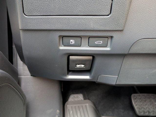 new 2025 Lexus ES 350 car, priced at $46,107