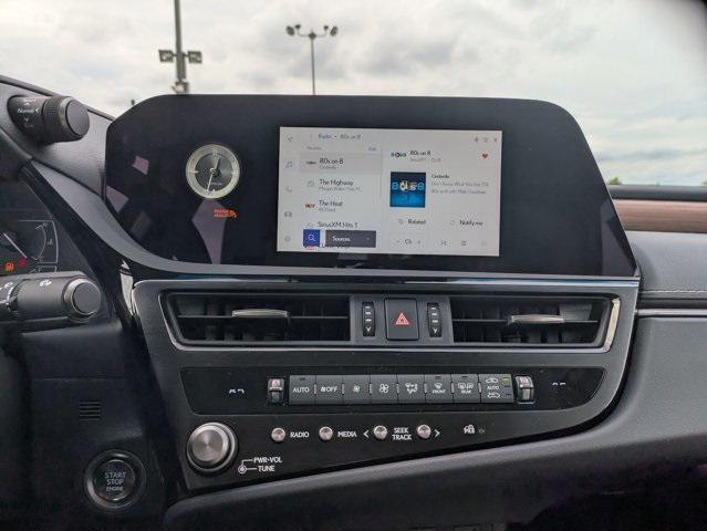 new 2025 Lexus ES 350 car, priced at $46,107