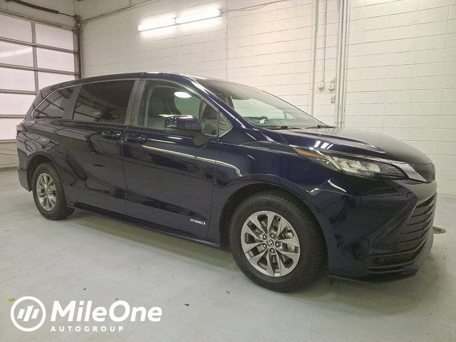 used 2021 Toyota Sienna car, priced at $31,400