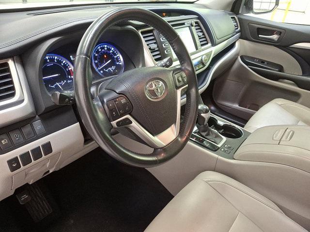 used 2018 Toyota Highlander car, priced at $24,800