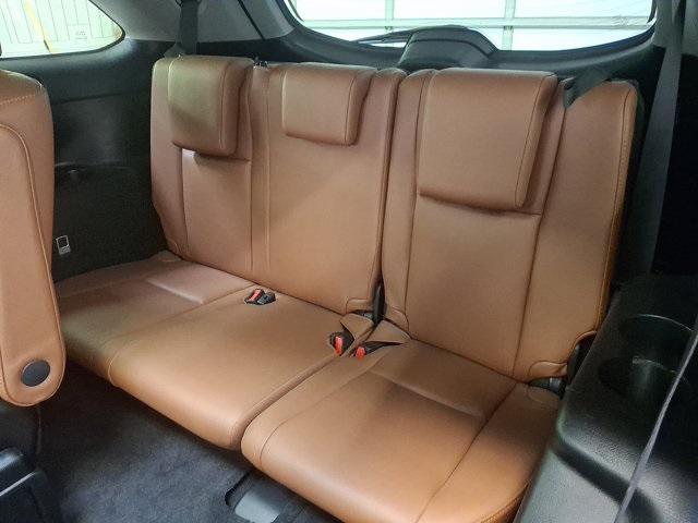 used 2019 Toyota Highlander car, priced at $28,100