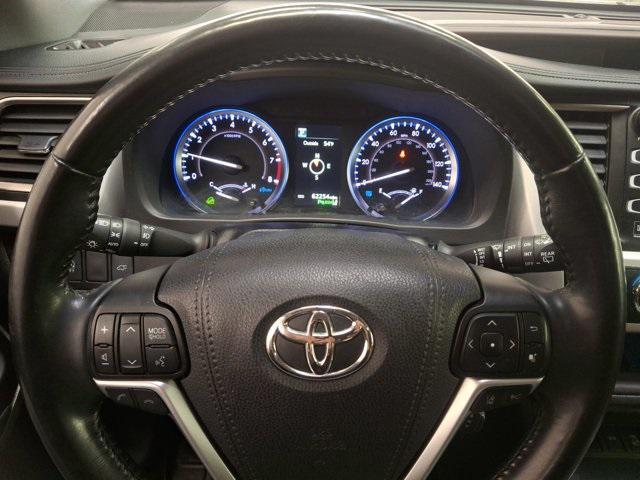 used 2019 Toyota Highlander car, priced at $29,600