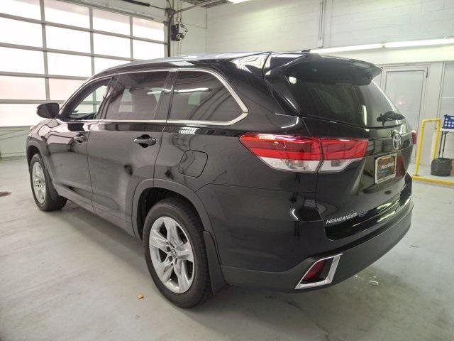 used 2019 Toyota Highlander car, priced at $29,600