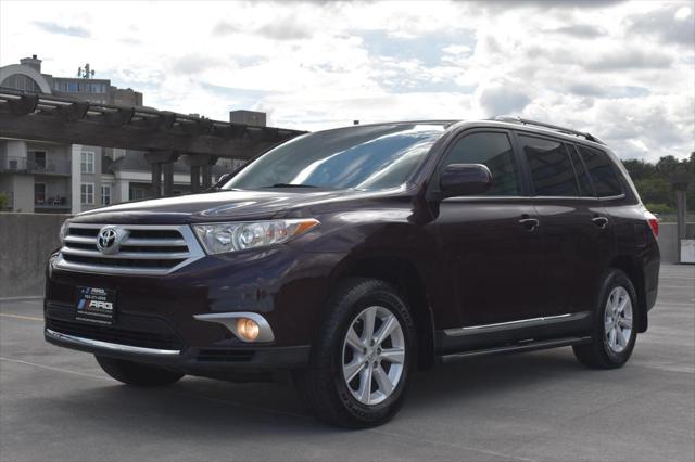 used 2011 Toyota Highlander car, priced at $13,495