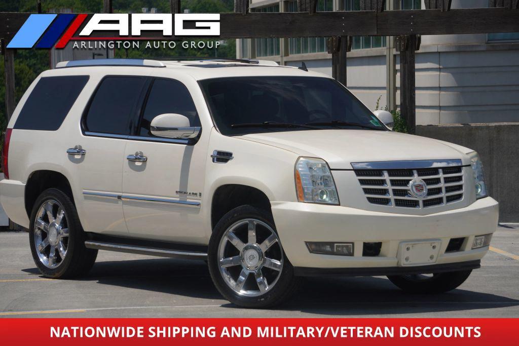used 2008 Cadillac Escalade car, priced at $7,650