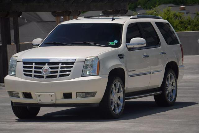 used 2008 Cadillac Escalade car, priced at $8,995