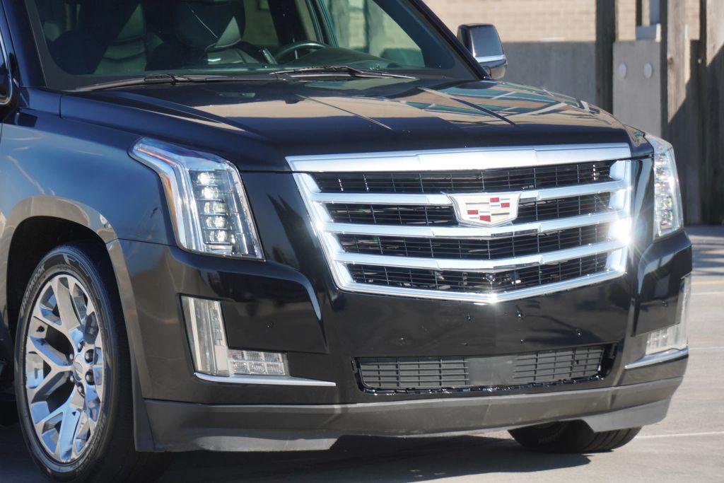 used 2015 Cadillac Escalade ESV car, priced at $19,995