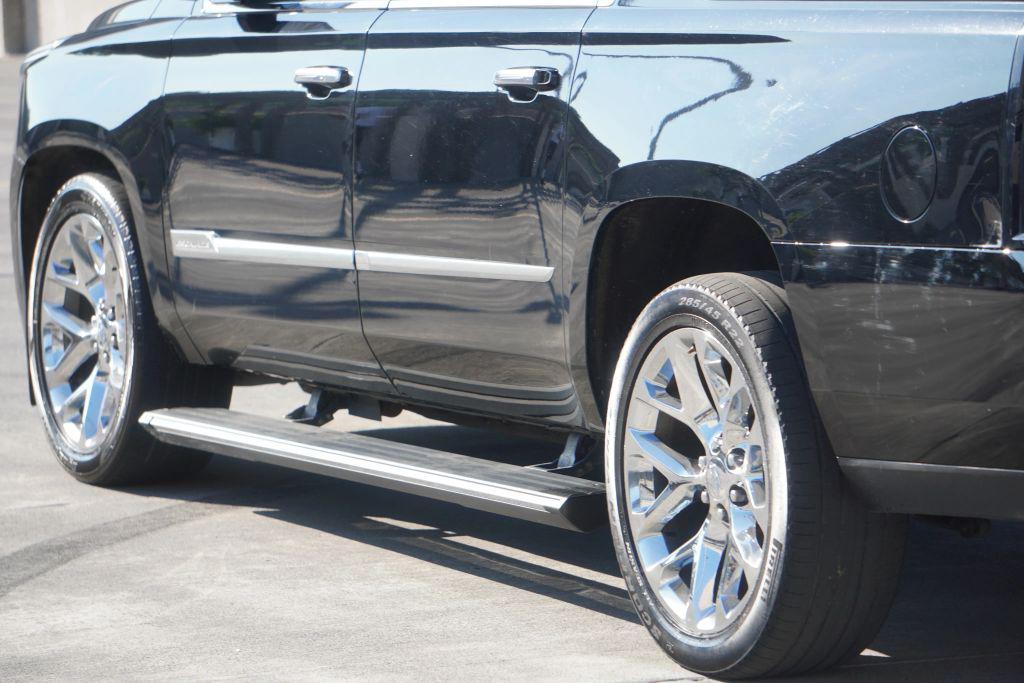 used 2015 Cadillac Escalade ESV car, priced at $19,995