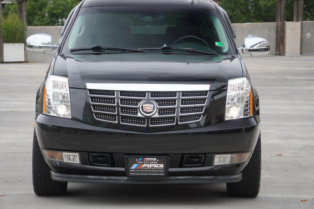 used 2014 Cadillac Escalade car, priced at $14,795