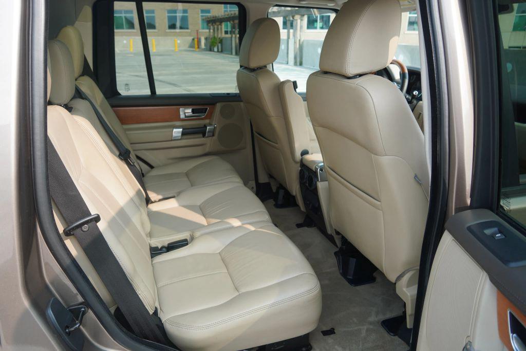 used 2015 Land Rover LR4 car, priced at $9,995