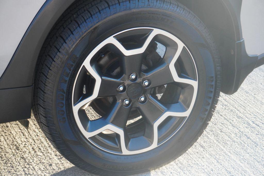 used 2015 Subaru XV Crosstrek car, priced at $10,995