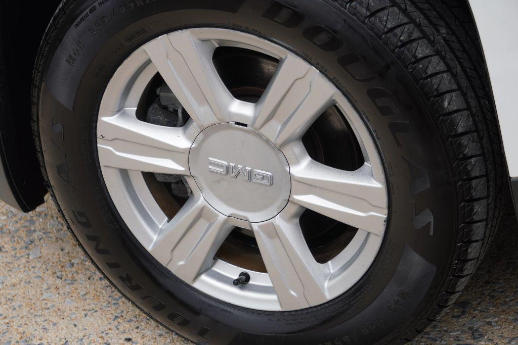 used 2015 GMC Terrain car, priced at $6,495